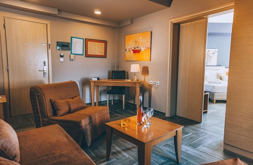 Kiparissia Resort | Apollo Resort Art Hotel