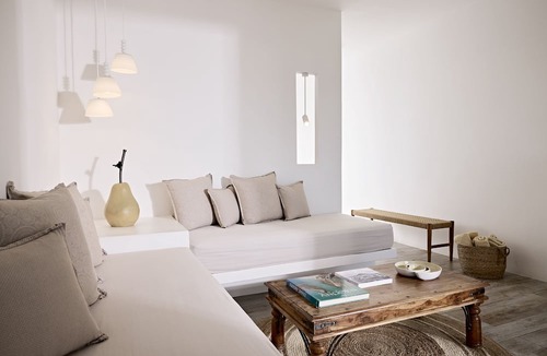 Adamas Hotel | Santa Maria Village