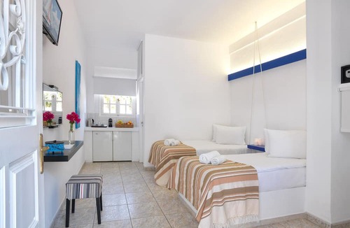 Kimolos House | Thalasea Kimolos