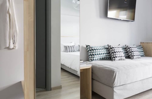 Thissio Hotel | Be My Guest Athens