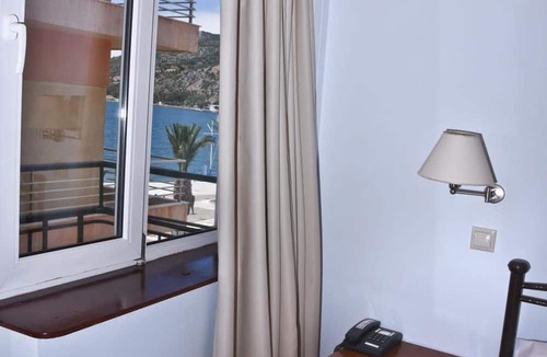 Loutraki Hotel | Grand Hotel Loutraki