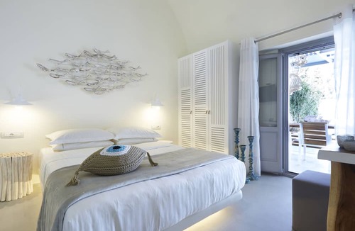 Kamari Villa | Eolia Kamari Villa