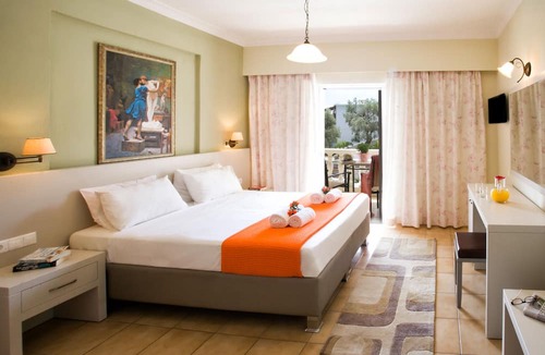 Skiathos Town House | Blue Horizon Studios