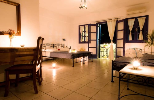 Perissa Hotel | Irigeneia Hotel