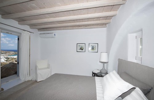Psarou Villa | Villa Ammonite