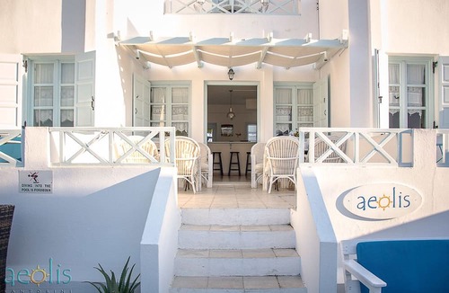 Perissa House | Aeolis Santorini