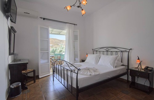 Aegiali Hotel | Yperia Hotel