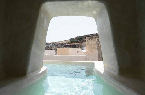Emporio Villa | Canava Villas Santorini