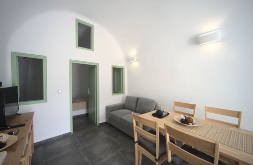 Exo Gonia House | Morning Star