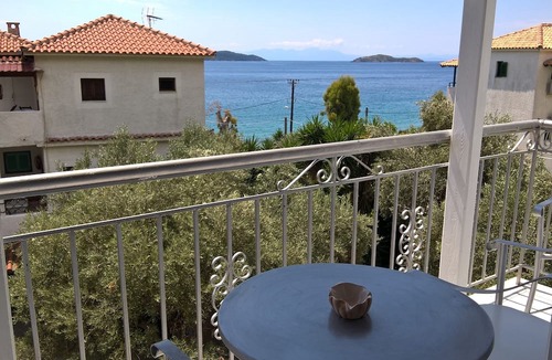 Skiathos Town House | AMARANTHOS SKIATHOS VIEW