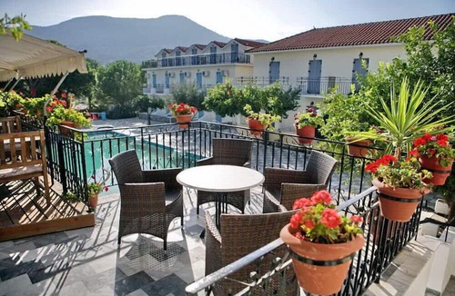 Petra Hotel | Theofilos Classic Hotel