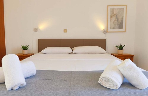 Agia Pelagia Apartment | Beachfront Panorama Double Room in Kythira