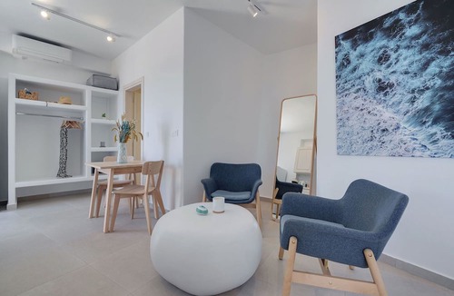 Vourvoulos Hotel | SantoView Villas