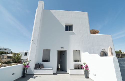 Messaria Hotel | Dauti Gold Suites