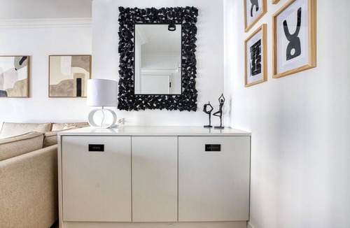 Athens Apartment | Whitewood Residence