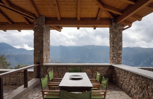 Arachova Villa | Villa Margarita Arachova