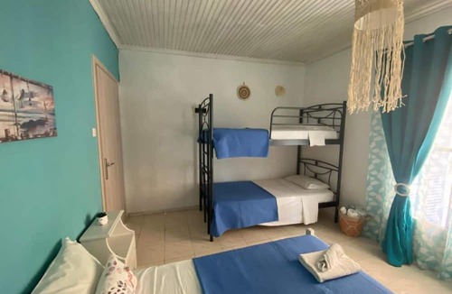 Patitiri Apartment | Alonnisos Beachfront Nest - Cozy Summer Gem