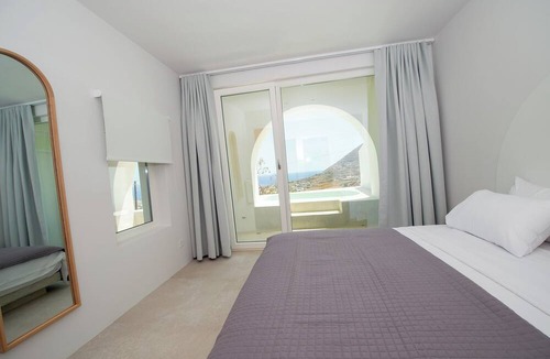 Episkopi Gonias Hotel | Atria Suites