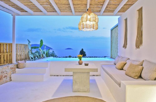 Elios House | Natura Luxury Villas
