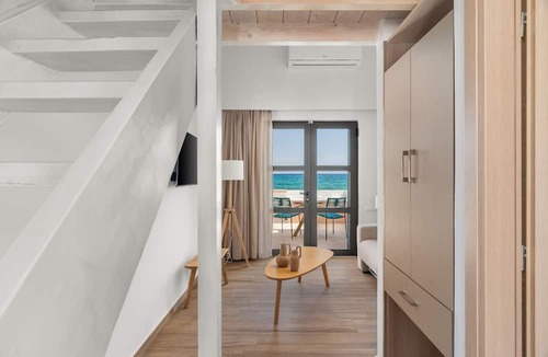 Milos House | NOIMA Casa Unico
