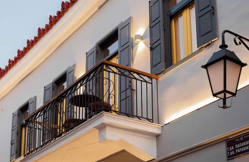 Nafplion City Centre Hotel | Archo Nafplio Rooms & Suites