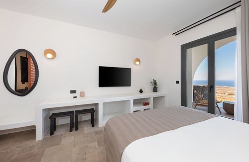 Finikia Hotel | Klostrá Hotel