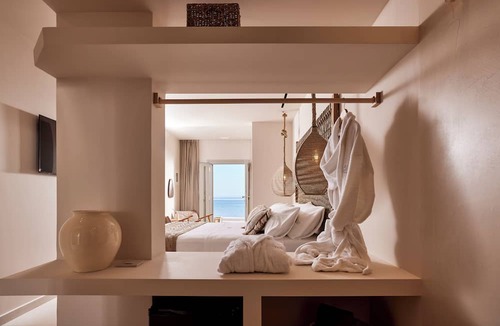 Platis Gialos Hotel | Enalion Suites Sifnos