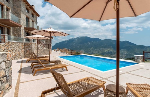 Arachova Bed & Breakfast | 5 Raches Suites