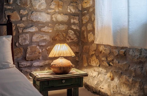Valira House | Valira's Antique House - A Timeless Getaway
