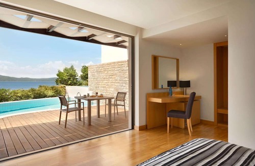 Loutraki-Agioi Theodoroi Hotel | Wyndham Loutraki Poseidon Resort