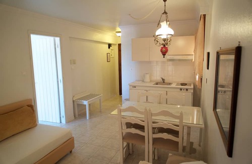 Kanapitsa Hotel | Villa Christina