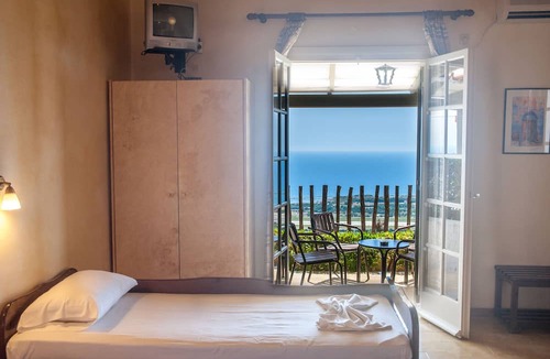 Menegata Hotel | Mouikis Sun Village