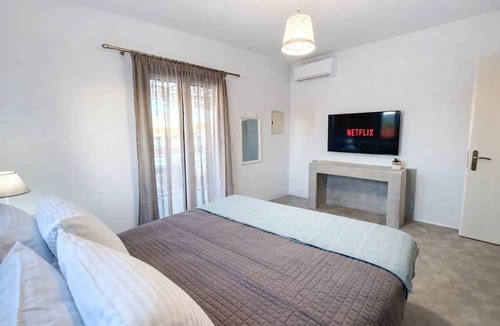 Vlychada Villa | Villa Therme Athen-sea View Jacuzzi Santorini Stay