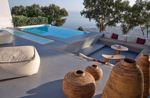 Santorini House | Santorini Heights