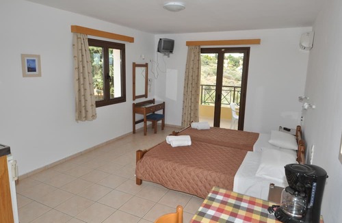 Agia Pelagia House | Pennystella Apartments