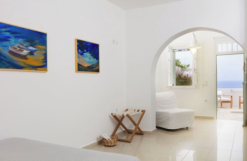 Kimolos Apartment | Alikaki Kimolos