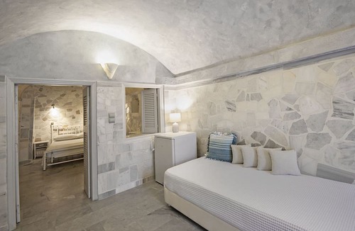 Vothon House | Roubeti Village