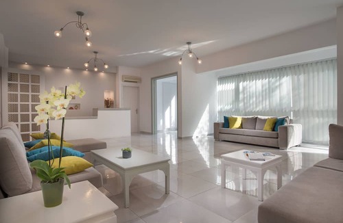Adamas Hotel | Milos Hotel