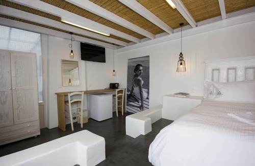 Ornos House | Anixi Lounge Suites - Adults Only