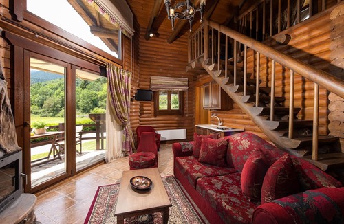 Kakoulioureika Ski Chalet | Natura Chalets