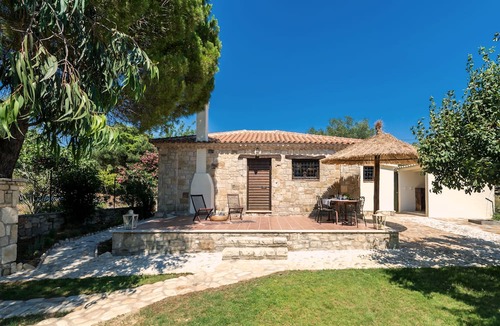 Lithakia Villa | Leeda's Cottages