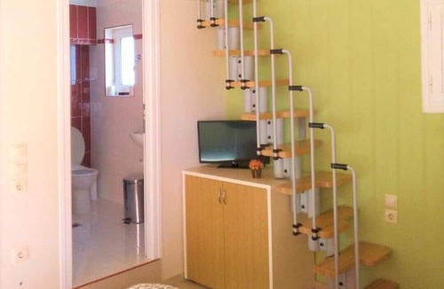 Patras Apartment | Vacations in Patra - Lovely and sunny apartment (VG)