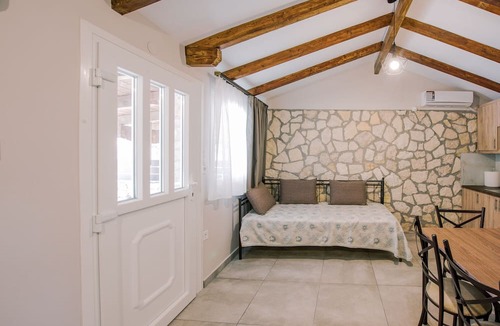 Archea Korinthos Apartment | Acrocorinth Apartments
