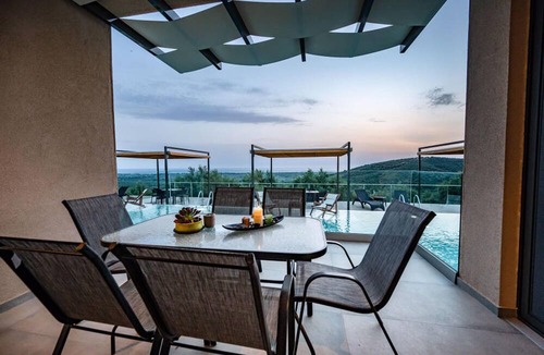 Zakharo House | Serenity Suites Sea View 1