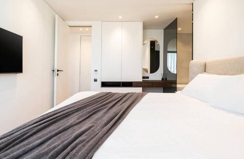 Glyfada Apartment | 2BD Penthouse Sea View Luxury Apartment