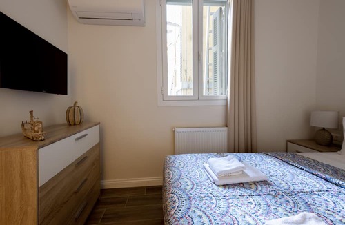 Plaka Apartment | Plaka's Privileged Accommodation