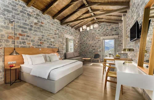 Limeni Apartment | Trapela Limeni Luxury Suites