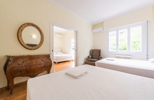 Mousio Apartment | Victoria Queens Palace apartments