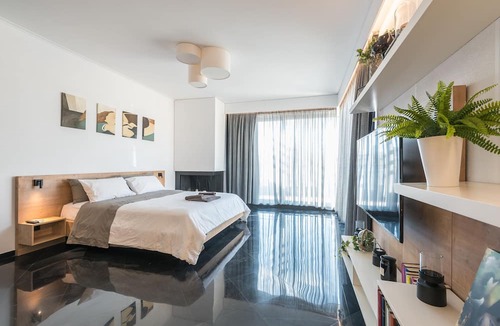 Athens City Centre Apartment | Private Loft Suite with stunning view of Acropolis