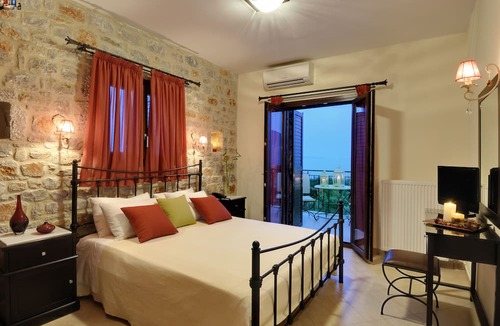 Poulithra Apartment | Byzantinon Hotel